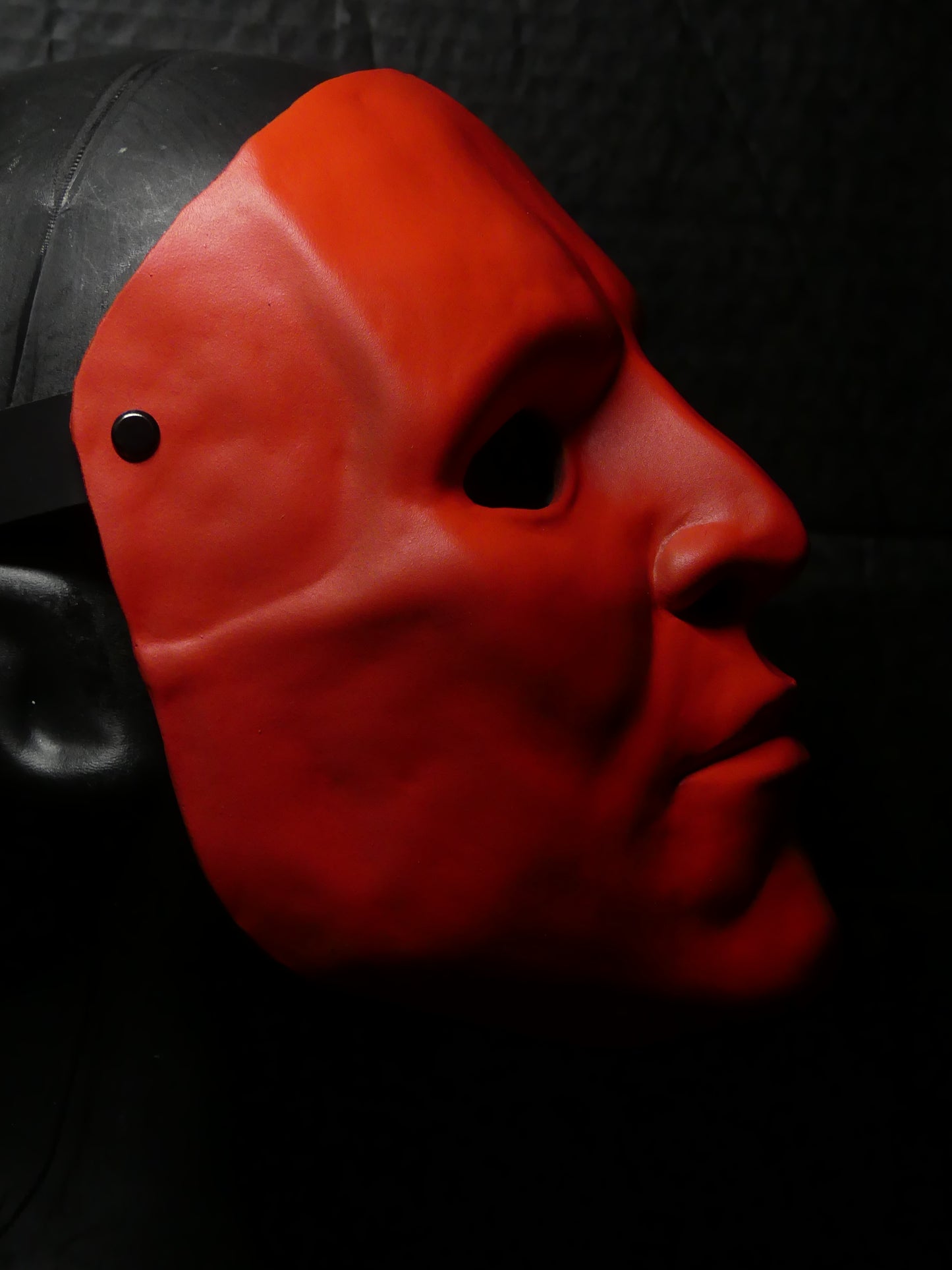 Les Yeux Sans Visage