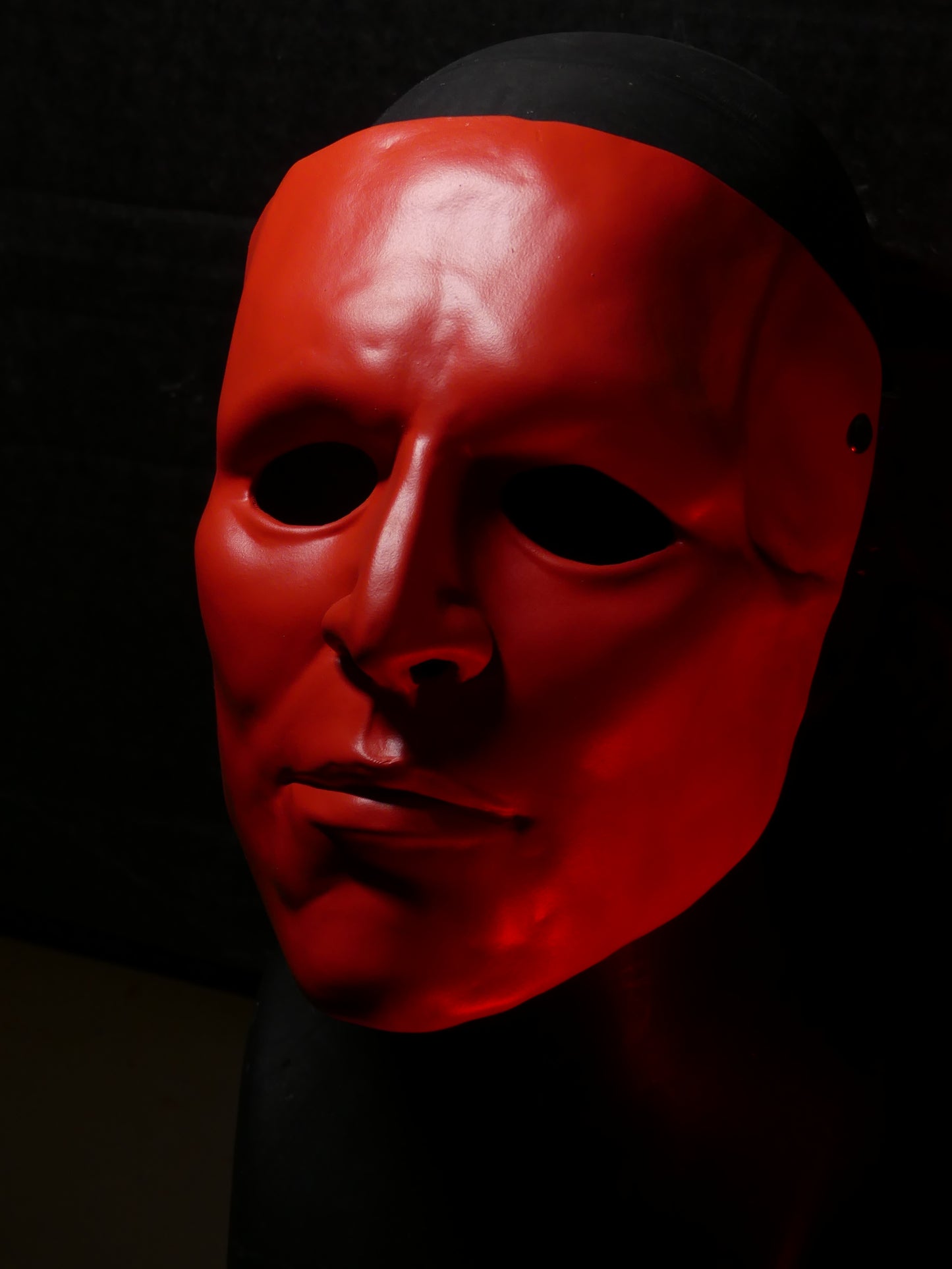 Les Yeux Sans Visage