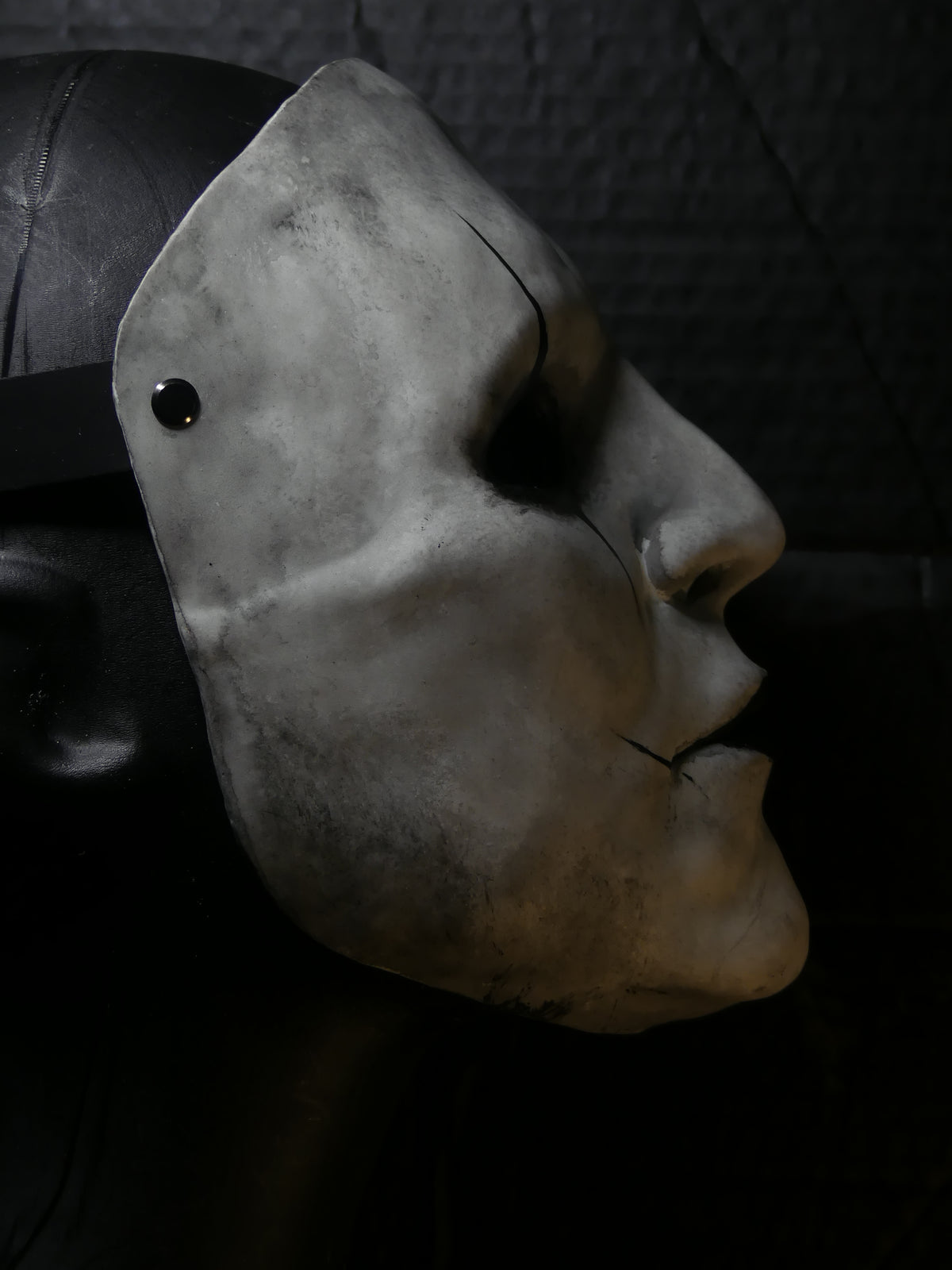 The Crow | Vacant Variant